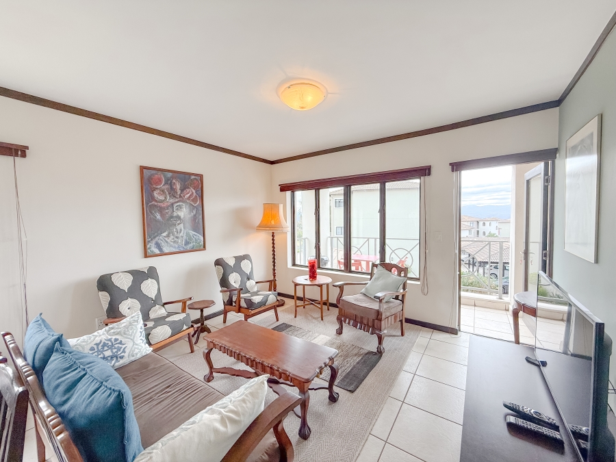 To Let 2 Bedroom Property for Rent in Bowtie Western Cape